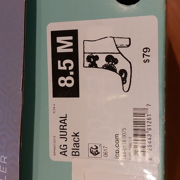 Andrew Geller black ankle suade boots - Picture 12 of 13